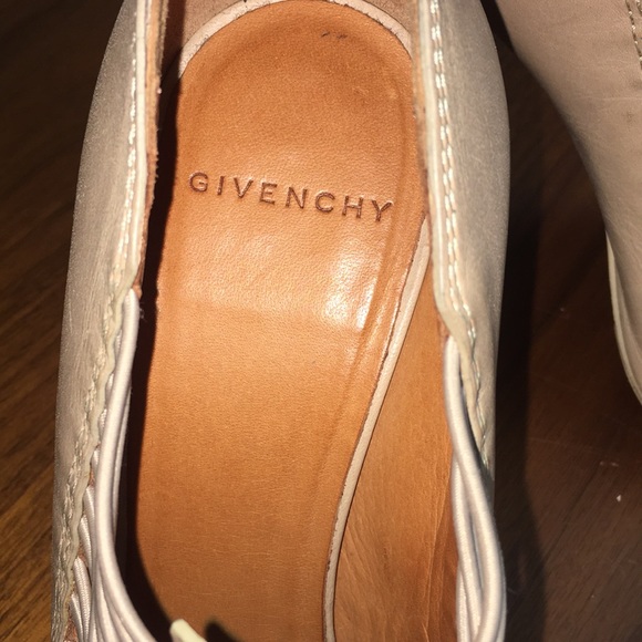 Givenchy Heels Sz 38 - Picture 7 of 8
